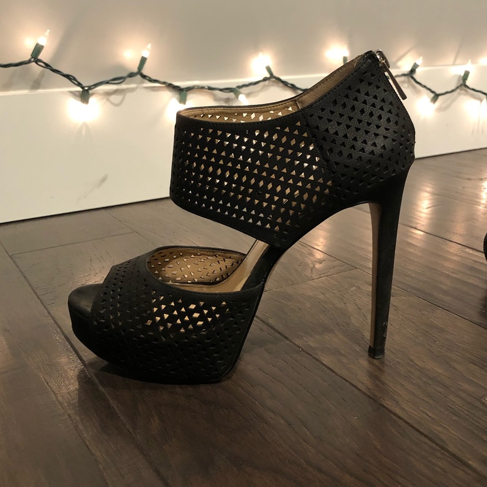 Jessica Simpson heels